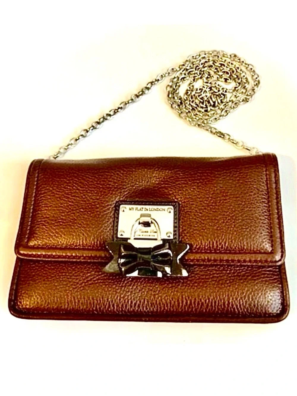 MY FLAT IN LONDON Y2K Brown Leather Crossbody Wallet Bag Chain Strap Bow Clasp